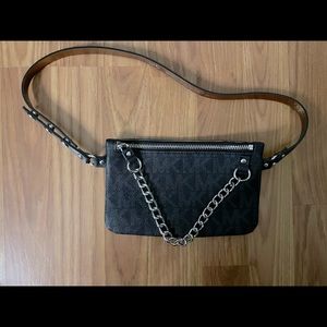 Micheal kors fanny pack